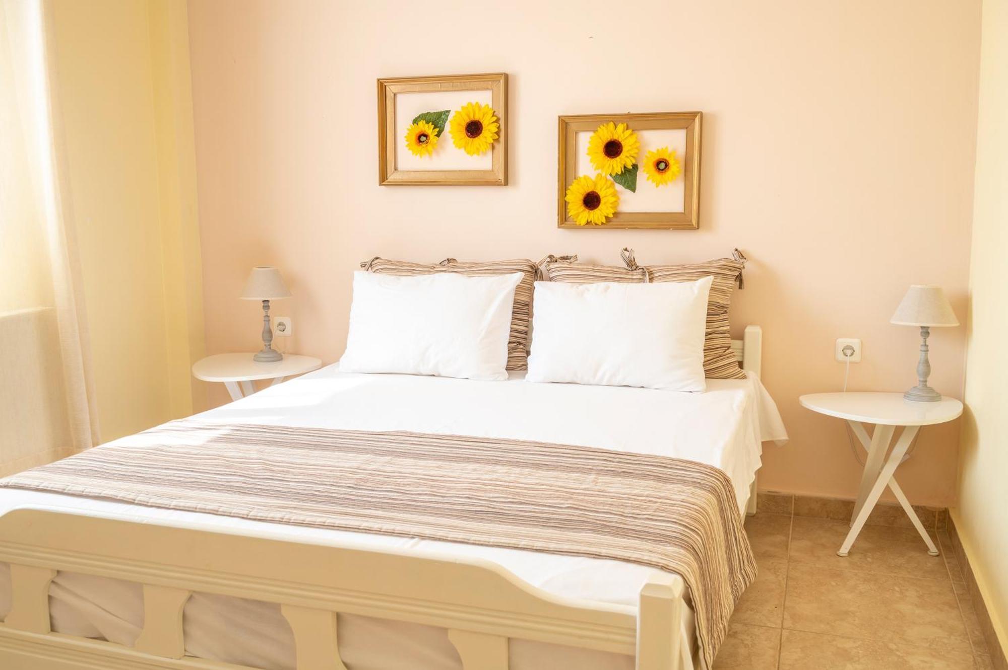 Stamatia Suites 艾斯普罗瓦塔 外观 照片